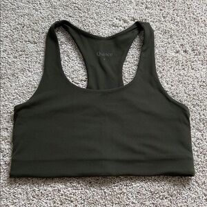 Quince • Ultra Form Scoop Neck Longline Sports Bra Smokey Olive